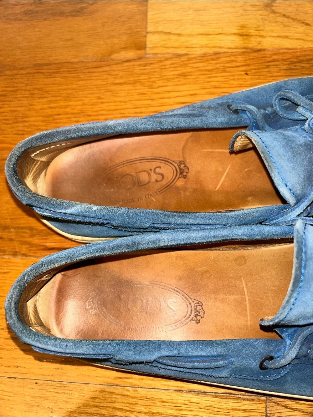 Tod's Men's Blue Suede Driving Loafers